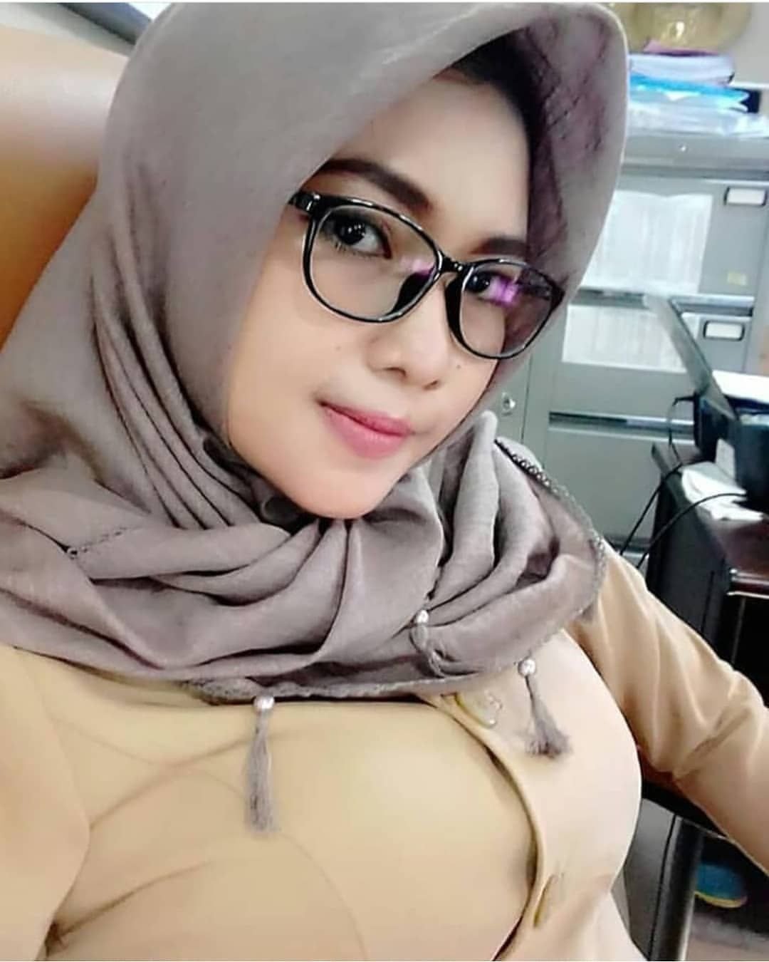 Latest ABG Viral Guru SMA Hijab Viral SMP Top Brand New Generation Tanpa Suamiku Bebas Melepas Hasrat Check-in Top Global Official Indonesia Viral 2026