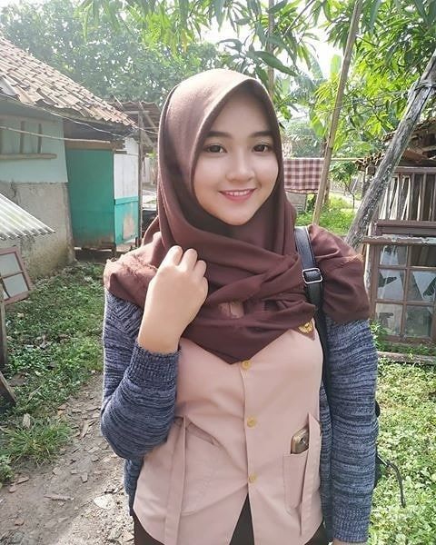 Video Abg SMA Viral SMA Terbaru Indo 2026 Seragam Pramuka Ukhti Yang Masih Horeg dan Bogem Jadi Pusat Perhatian Top 10 Global Trending