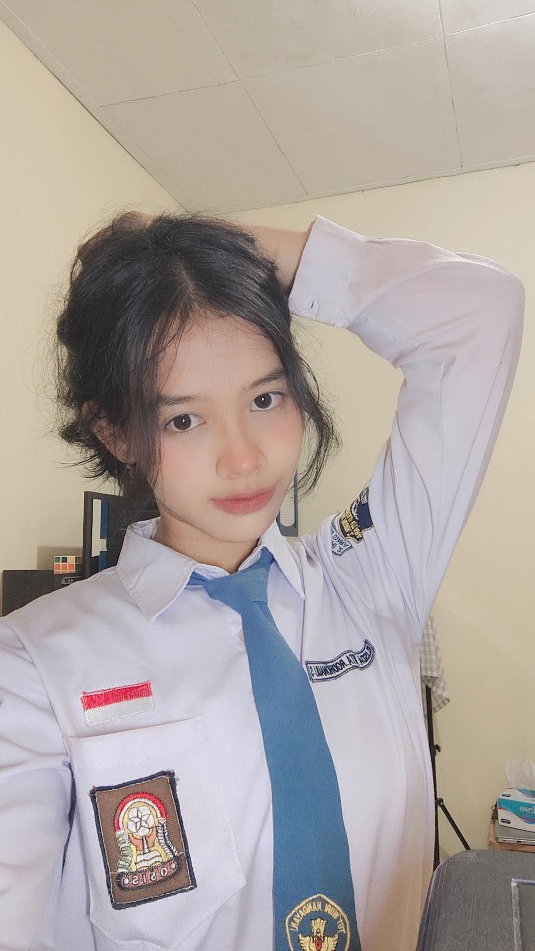 Top 10 Viral Indo Tiktok Abg SMA Indo Terbaru 2025 Live Instagram Dek Chella dipenuhi lendir dan desahan lembut Rare Of All Time Trending Global Official